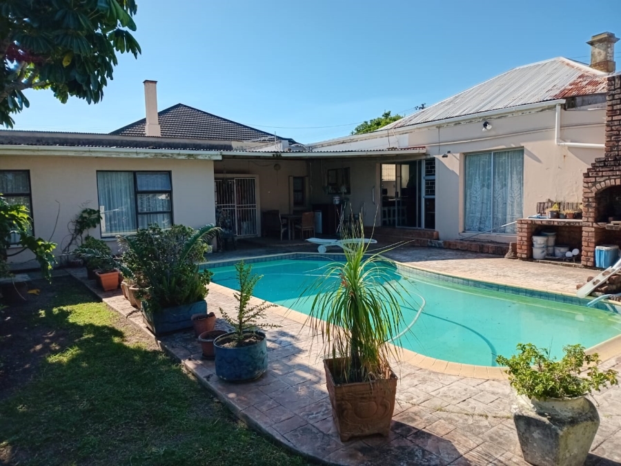 3 Bedroom Property for Sale in Cambridge Eastern Cape